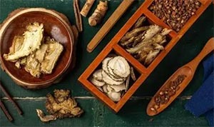 柴胡桂枝干姜汤、小柴胡汤合当归芍药散治疗慢性乙肝医案